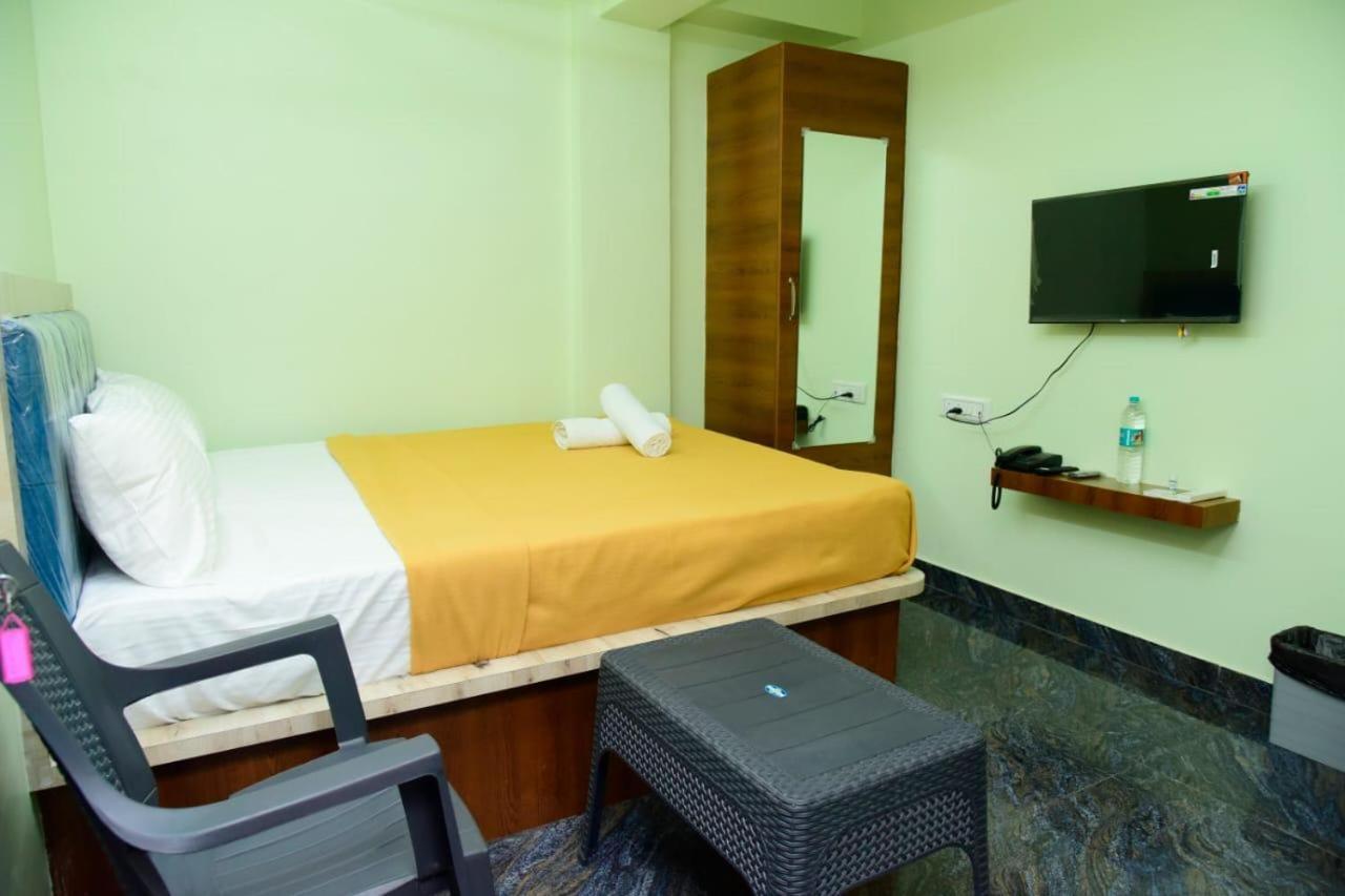 Lotus Inn 벵갈루루 외부 사진